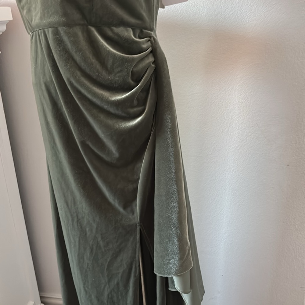 After Six Green Backless Slit Maxi Gown - Picture 6 of 9